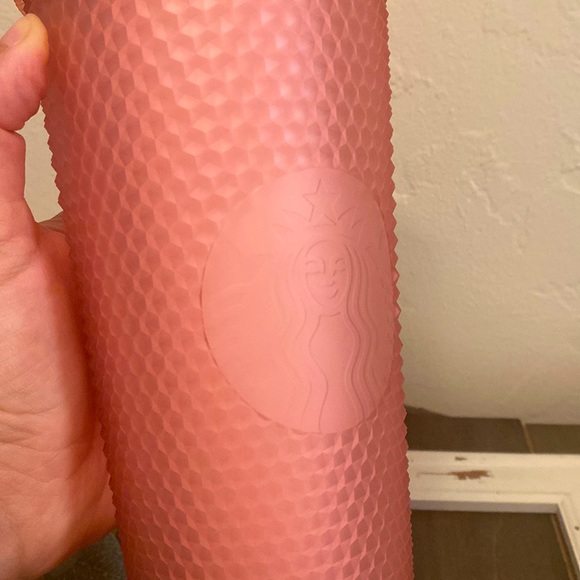 NEW Starbucks ⭐️ Pink Studded Venti 24oz Tumbler - Picture 2 of 3